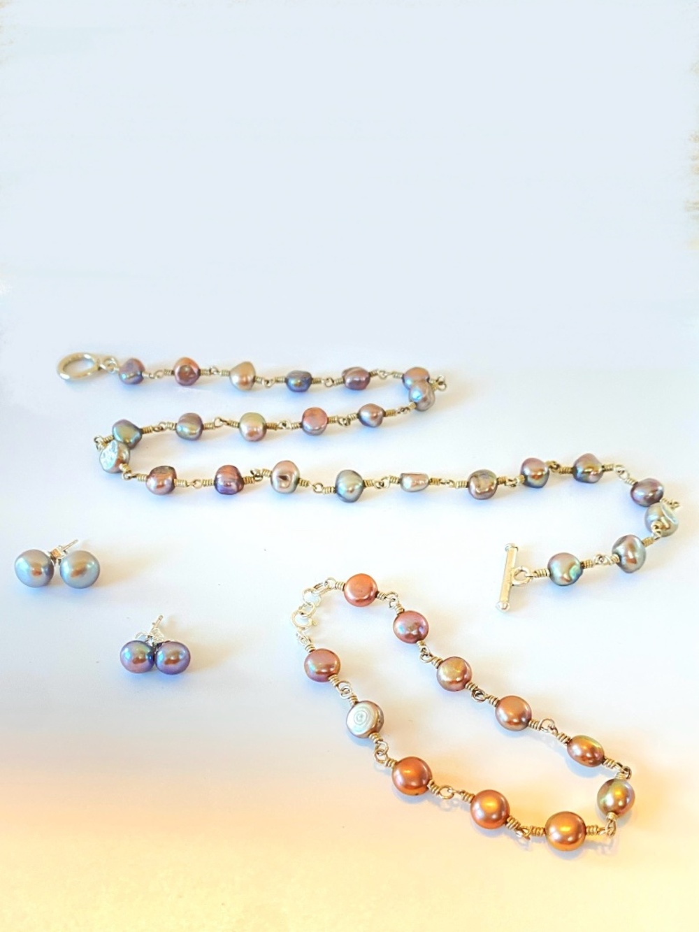 Matching Oil Slick Peacock Pearl Jewelry Set Choker Bracelet 2 Pair Earrings 925